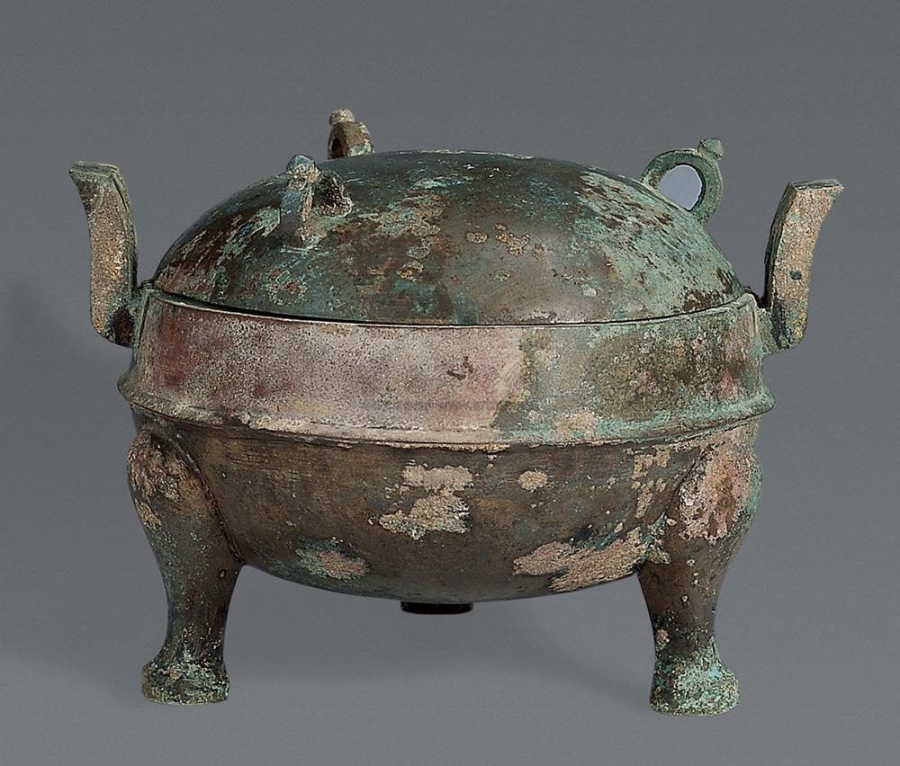 Modern Bronze Ding
