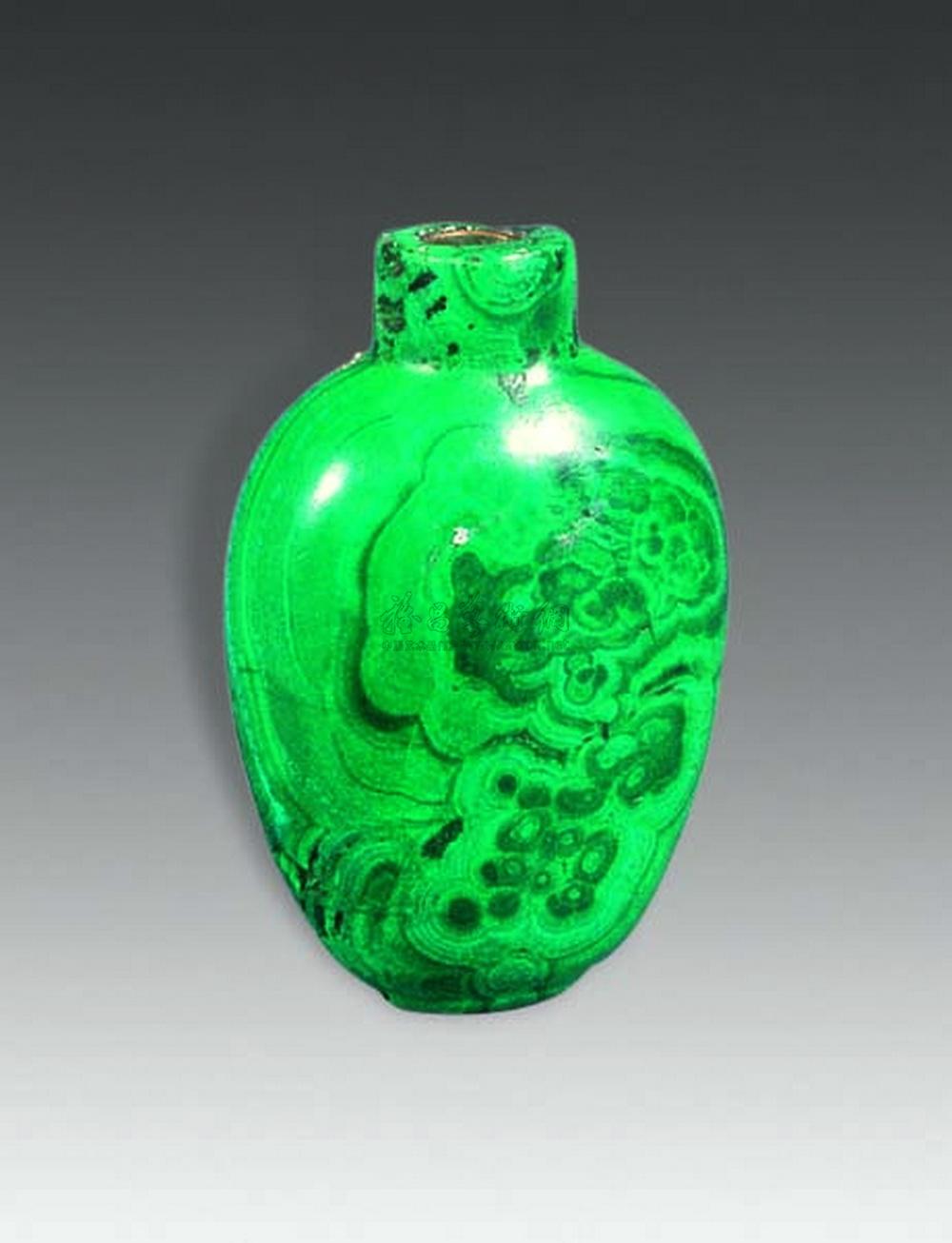 Peacock Stone Snuff Bottle