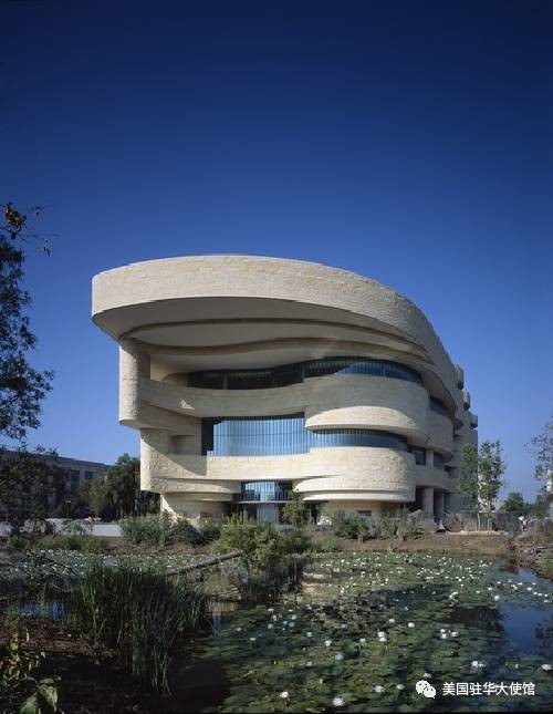 美国印第安人国家博物馆外景(照片:Carol M. Highsmith)