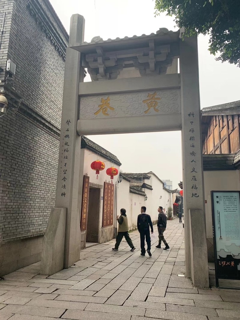 https://image-artexpress.artron.net/app/toutiao/2020/1008/160214054523624830.jpg