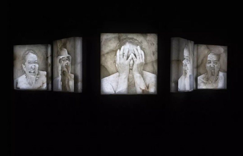 Marina Abramović, Five Stages of Maya Dance 2013-2018, 5 alabaster stones, light panels carbon steel, 53.5 x 49.5 x 7.8 cm (each piece) 21 1/8 x 19 1/2 x 3 1/8 in (each piece) © Marina Abramović, Courtesy Lisson Gallery 0aiFc4PBgZqPfFJd0SOPFWegkSe73Xs7Blid16W8.jpg