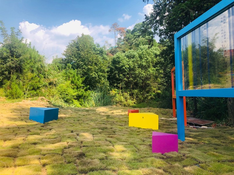 兰夜画屏 不锈钢 灯光装置 彩色钢化玻璃 2020 Nla5fqOs93D4NkOxY7b4heYWuFtzp8YzXUVcos40.jpg