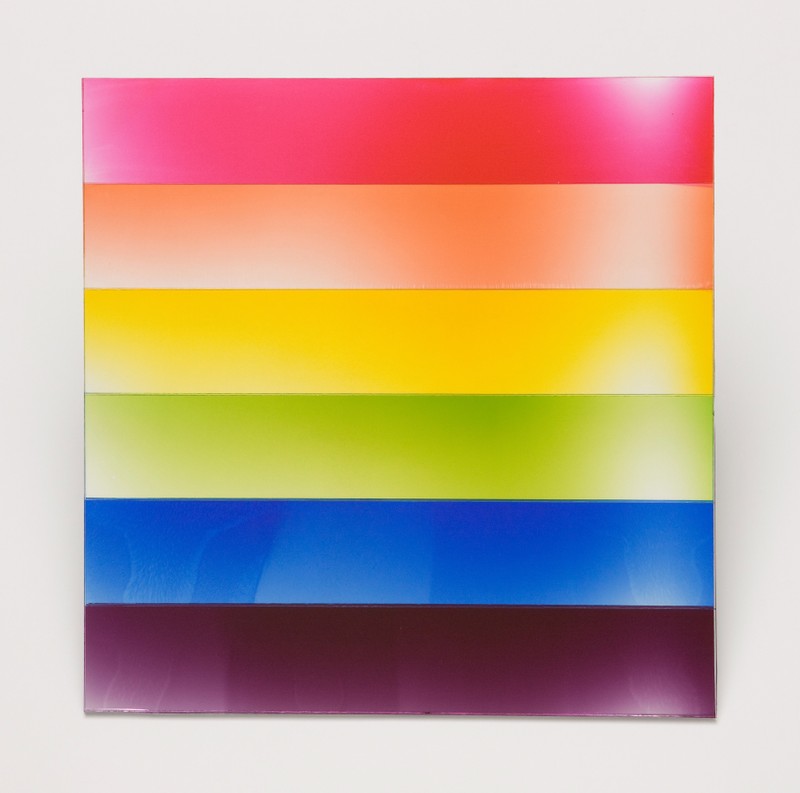Tamás Ábel, Colour Therapy: Washington, D.C. + Budapest and 33" Rainbow, 2017, glass, mirror, adhesive, The Corning Museum of Glass, 2019.3.33. Photo courtesy of The Corning Museum of Glass, Corning, New York, © Terre Nguyen and Benedek Bognár. SEUsqEQUE3mscISjOoxv1X6zFkAEQeb0Vb9sPnaM.jpg