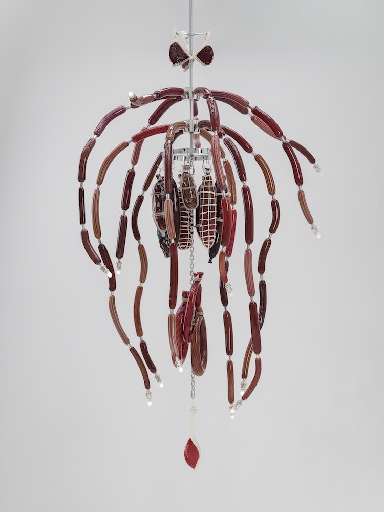 Deborah Czeresko, Meat Chandelier, 2018, blown glass, metal armature, 244 x 152 x 152 cm, The Corning Museum of Glass, 2019.4.165. Photo courtesy of The Corning Museum of Glass, Corning, New York. ZIo3eRaIxEaTUDRT2ids6H6jL8e1RP8nRHgrvHnc.jpg