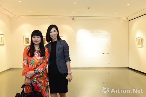 蔡锦与墙艺术公司副总王蕾