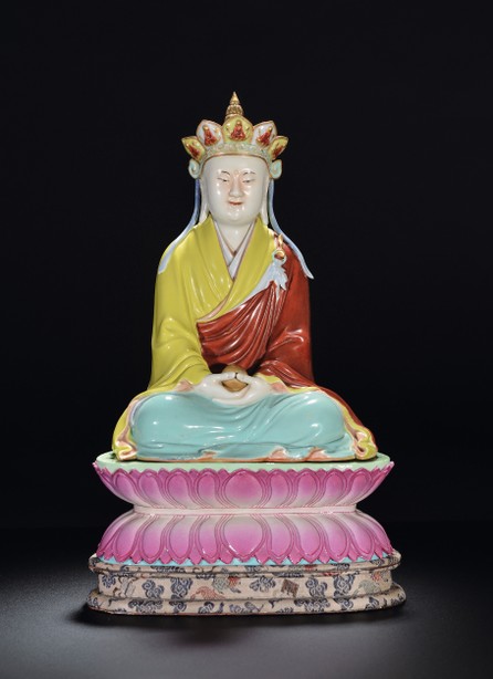 粉彩雕瓷地藏菩萨像