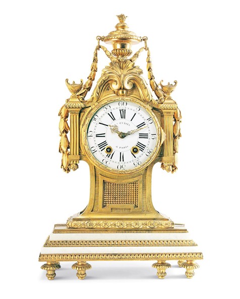 法国 路易十六时期  新古典主义风格铜鎏金配大理石座钟