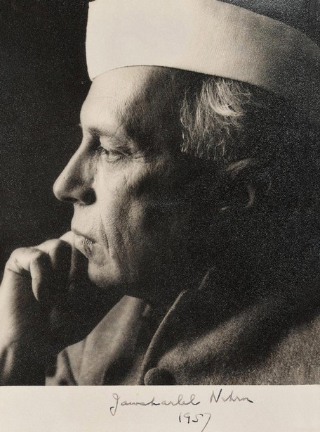 “印度第一任总理”贾瓦哈拉尔·尼赫鲁（Javaharlal Nehru）亲笔签名照