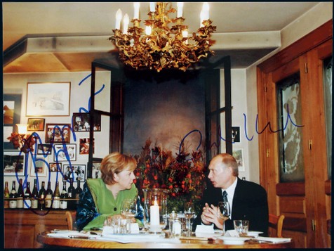 “俄罗斯总统”普京（Vladimir Vladimirovich Putin)与“德国总理”安格拉.默克尔（Angela Dorothea Merkel）联合亲笔签名照