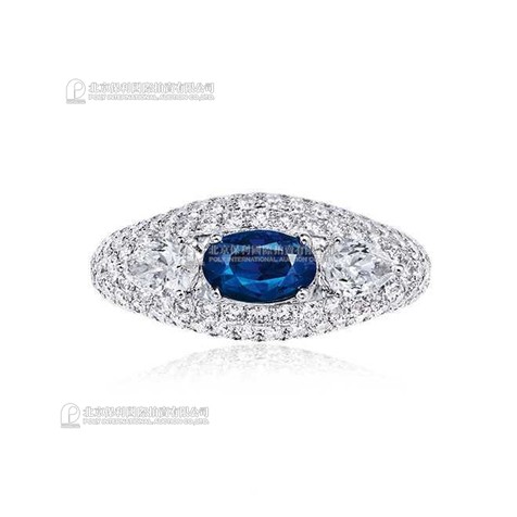 1.39克拉缅甸「皇家蓝」蓝宝石配钻石戒指，未经加热