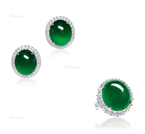 天然满绿翡翠蛋面配钻石耳环及戒指套装