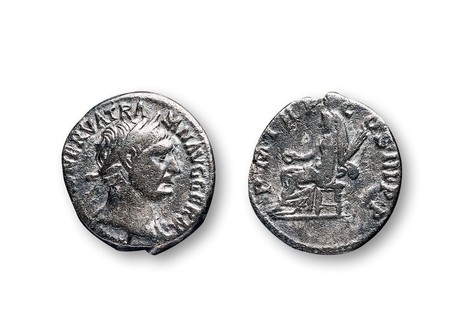 古罗马帝国图拉真一第纳尔银币一枚
