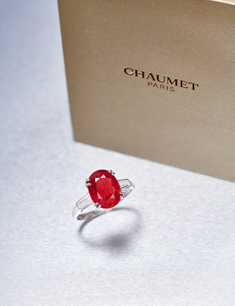 尚美（Chaumet）5.33克拉「缅甸抹谷鸽血红」红宝石配钻石戒指, 未经加热
