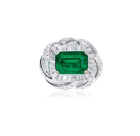 David Webb 4.61克拉「哥伦比亚艳绿色」祖母绿配钻石戒指