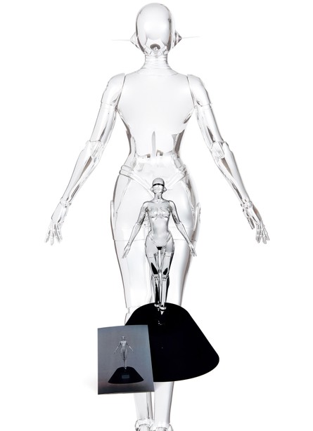 HAJIME SORAYAMA性感机器人超级限定1/4  雕塑（银）