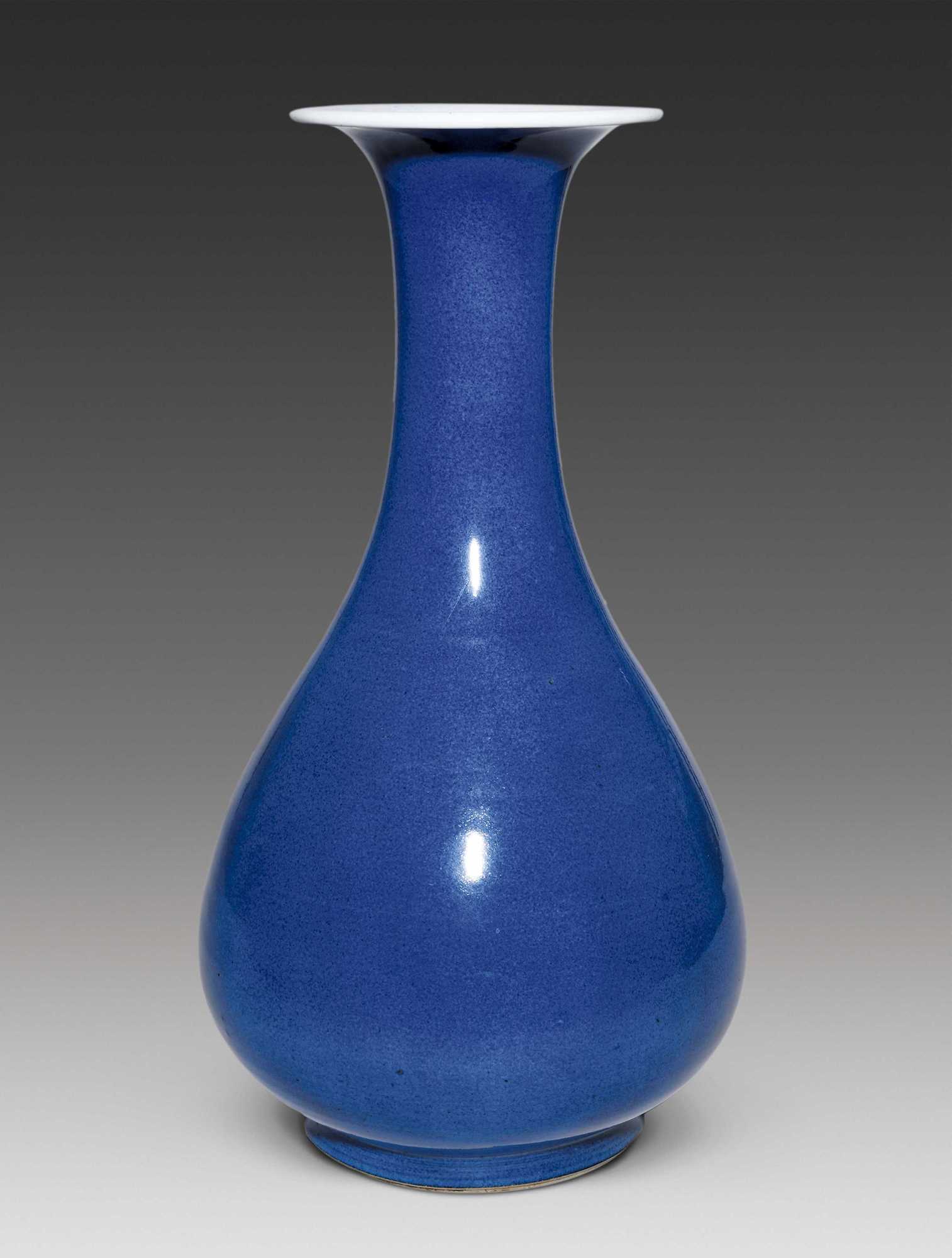 清康熙 洒蓝釉大玉壶春瓶