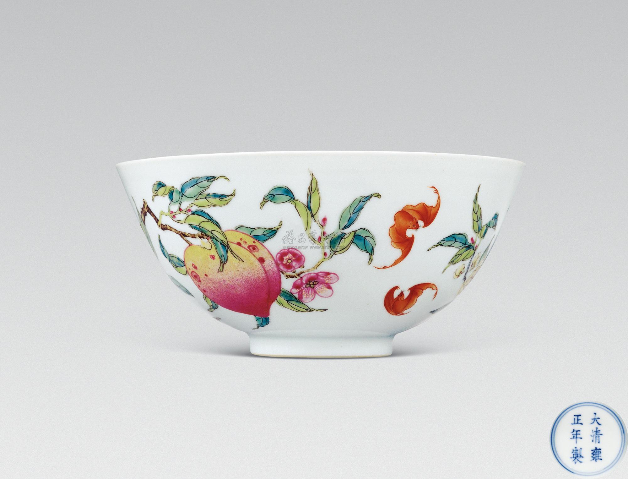 清雍正 粉彩福寿纹碗