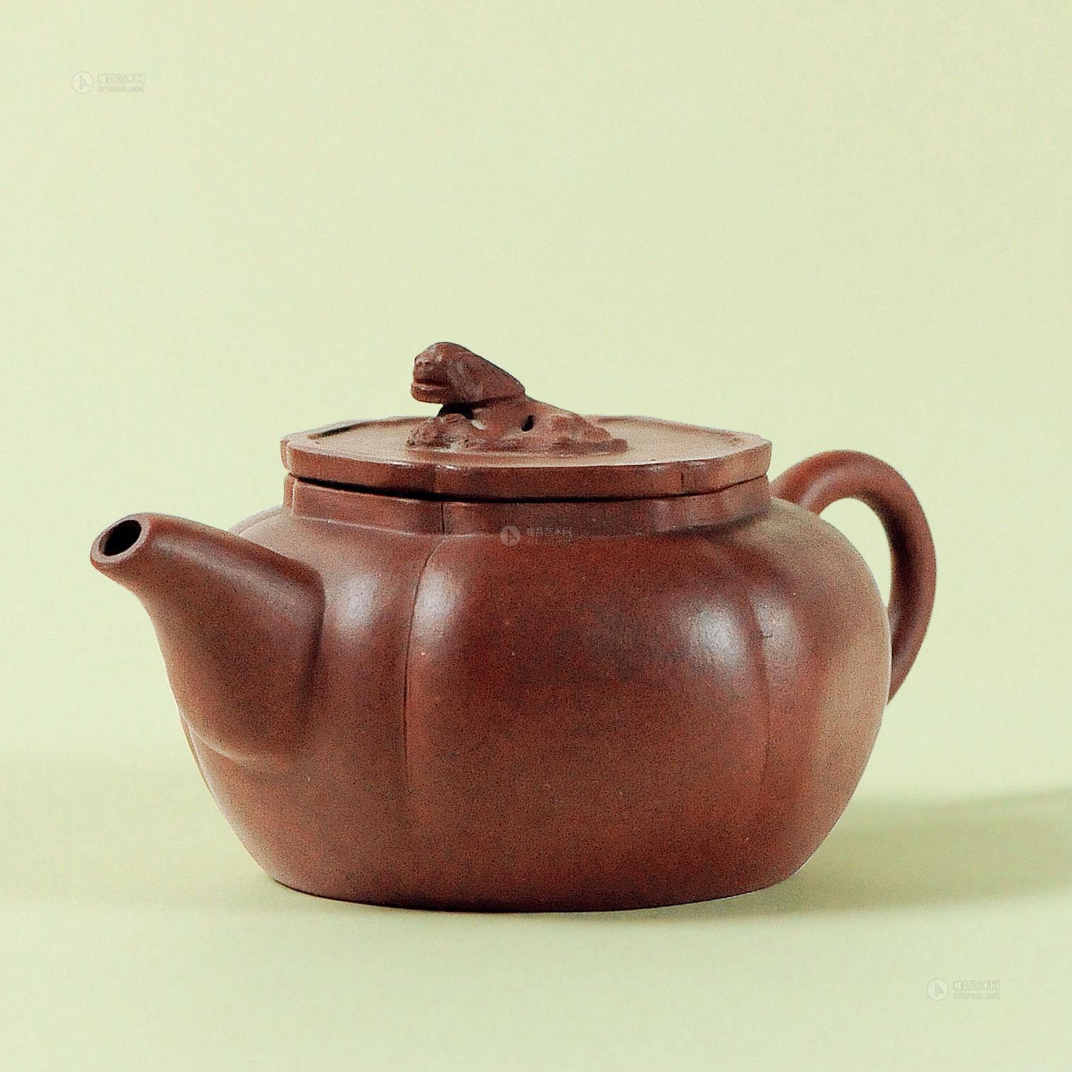 3033 80年代作 中狮球壶 荆溪周制款