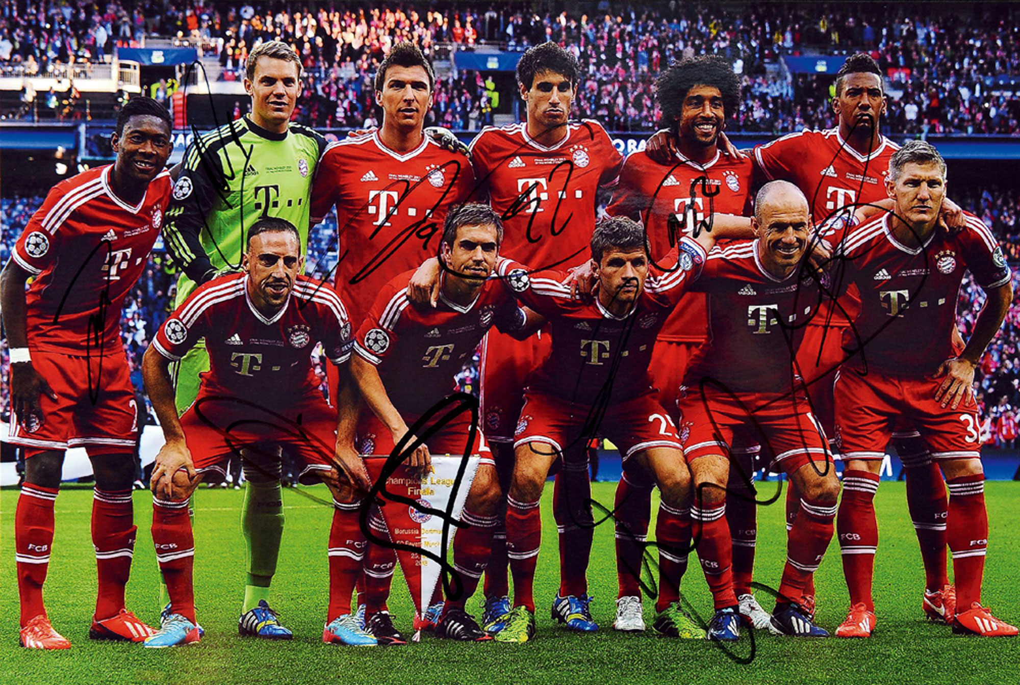 11823拜仁慕尼黑足球俱乐部fcbayernmunchen全体主力球员签名照