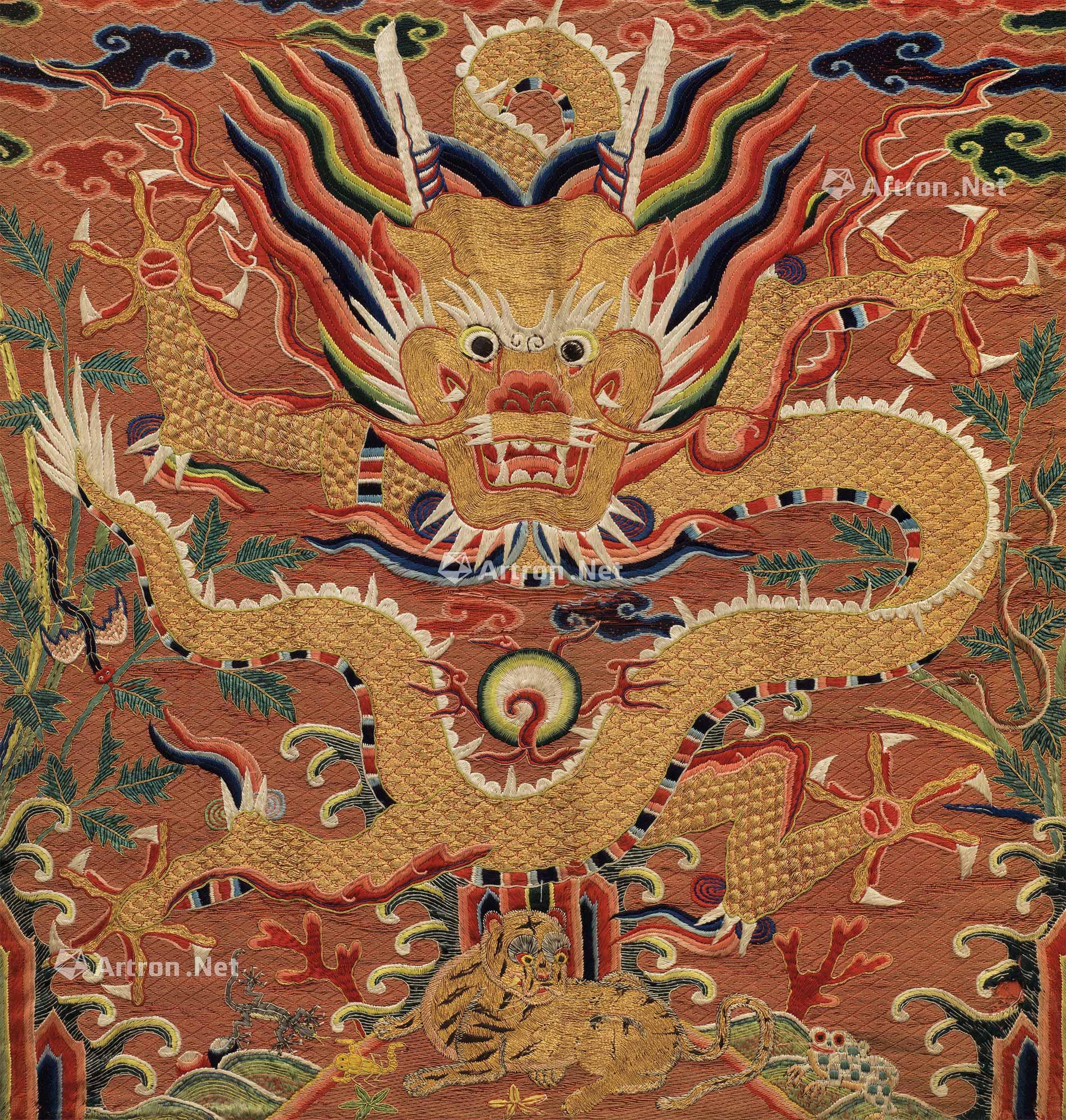 1066明代洒线绣五毒艾虎龙纹吉服补