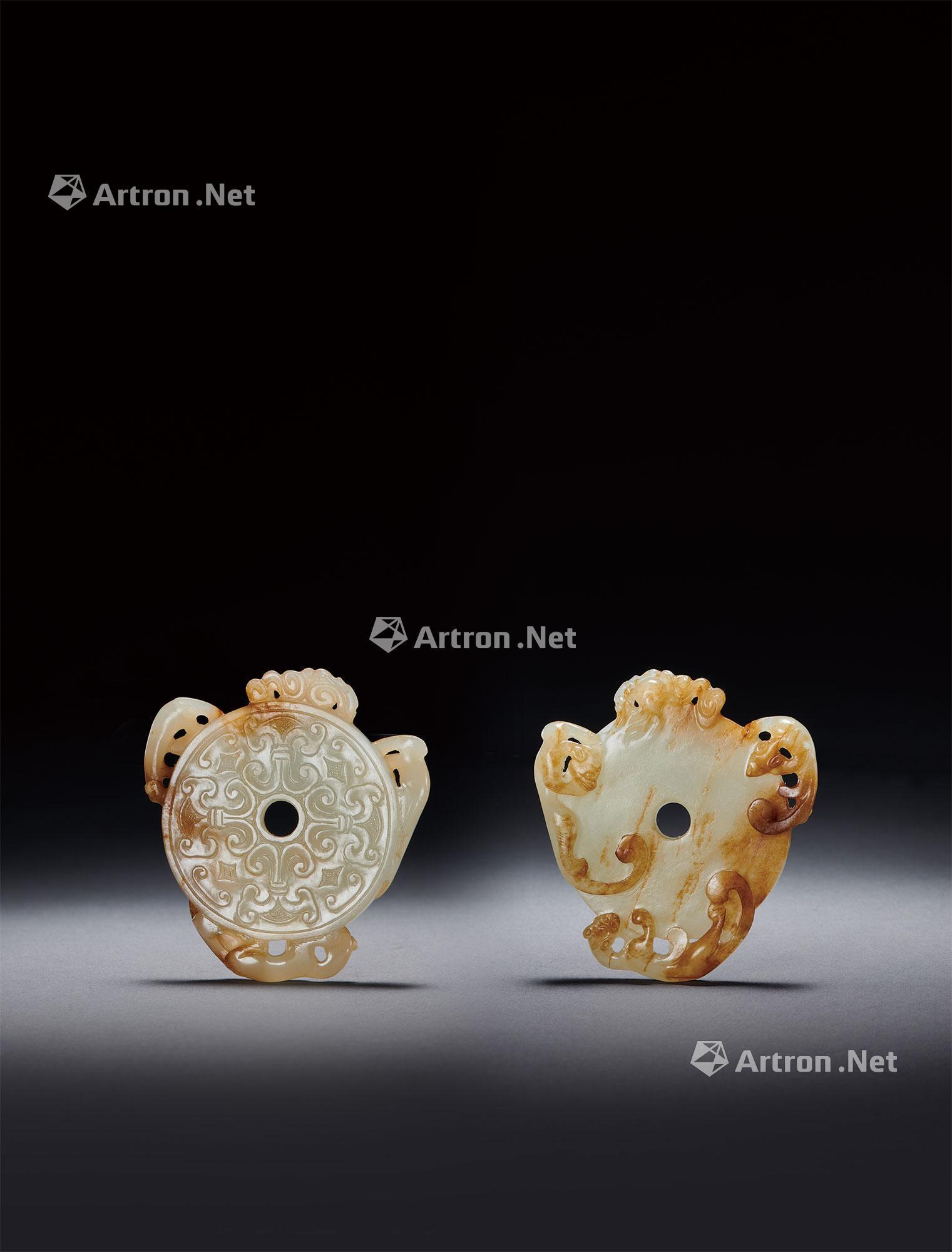 清初 白玉螭龙璧