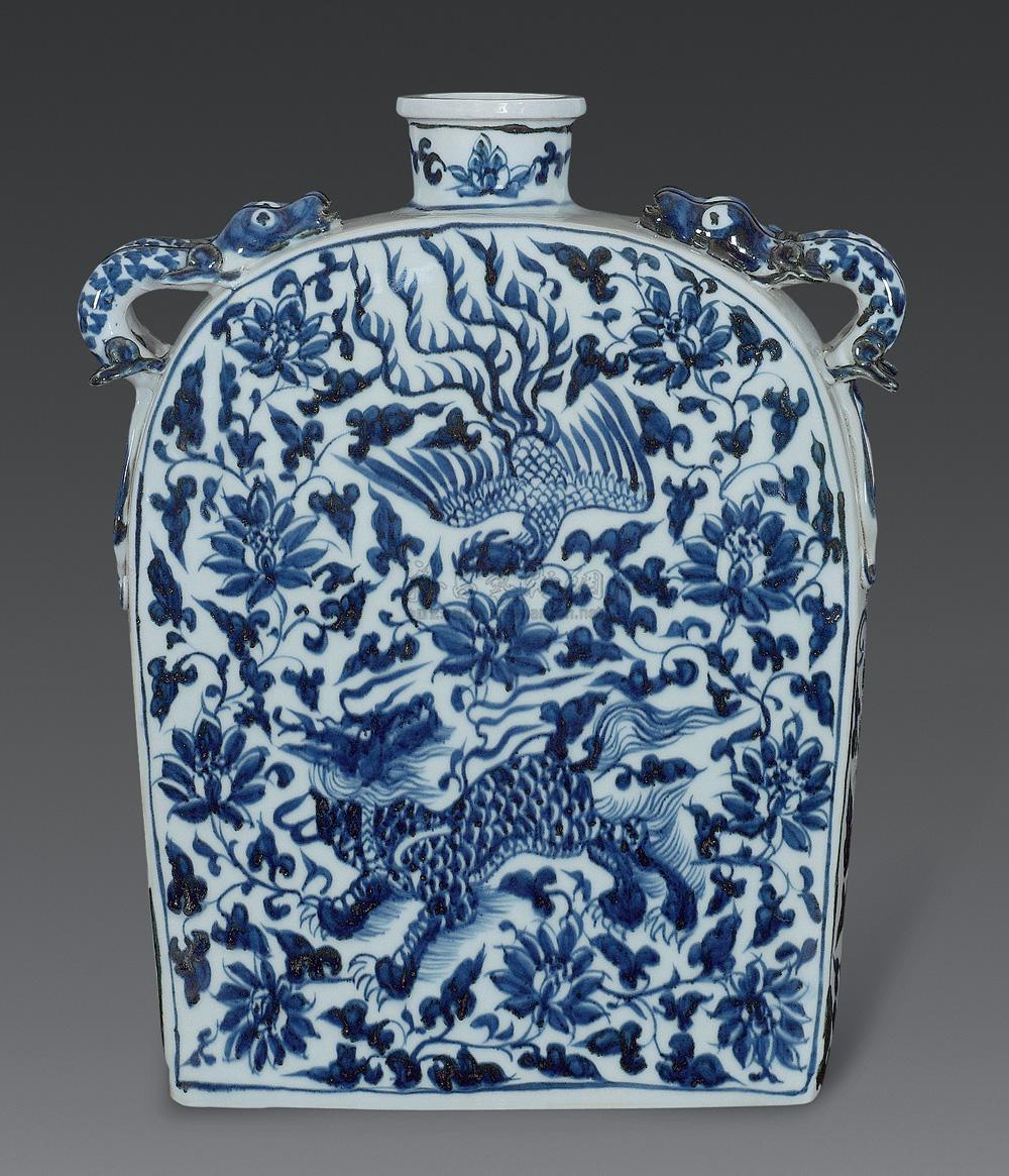 lot0159 元代 青花麒麟凤纹四系扁