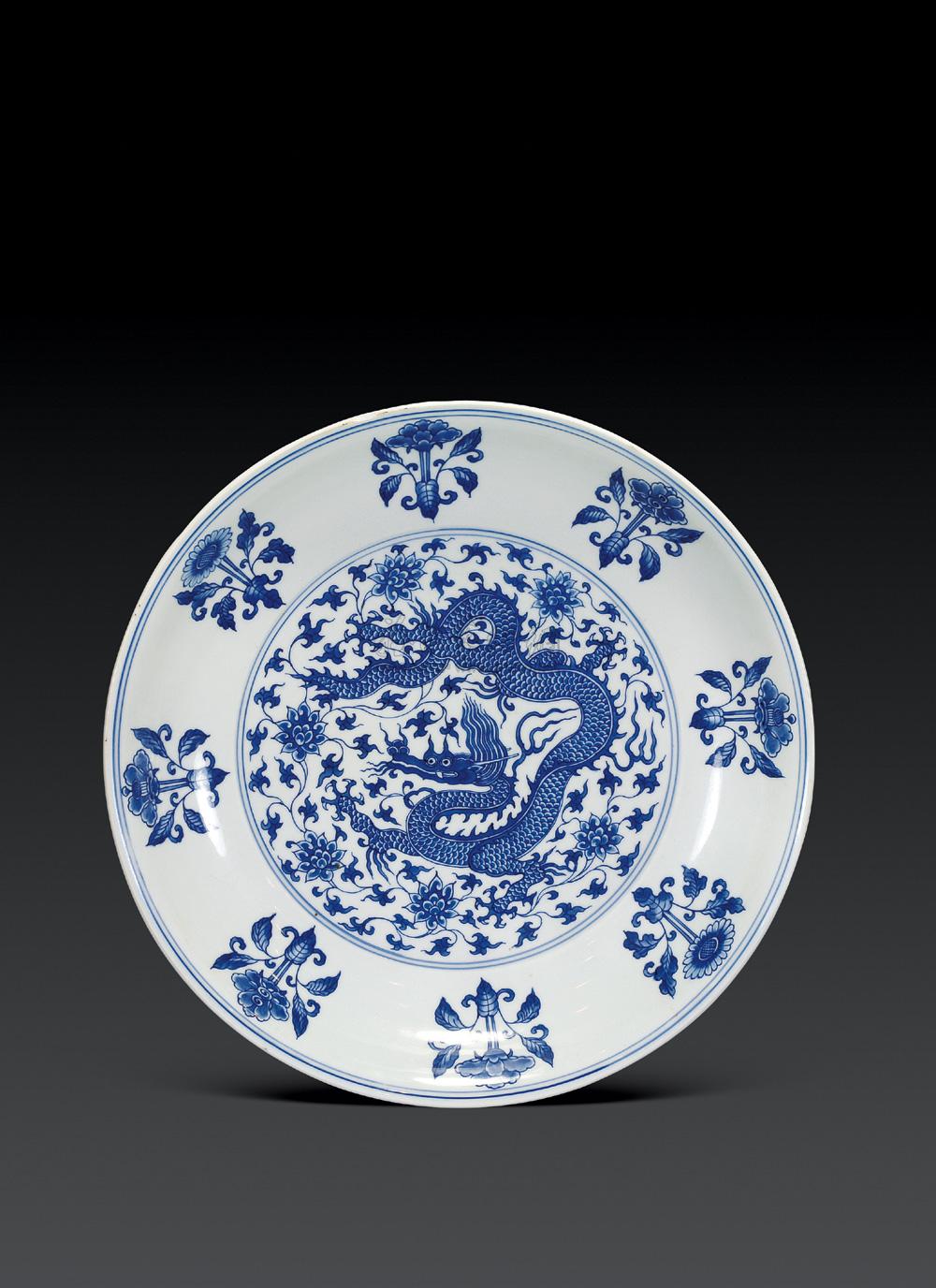 仿成化青花龙纹盘拍品分类陶瓷>清代青花瓷器创作年代清·康熙尺寸