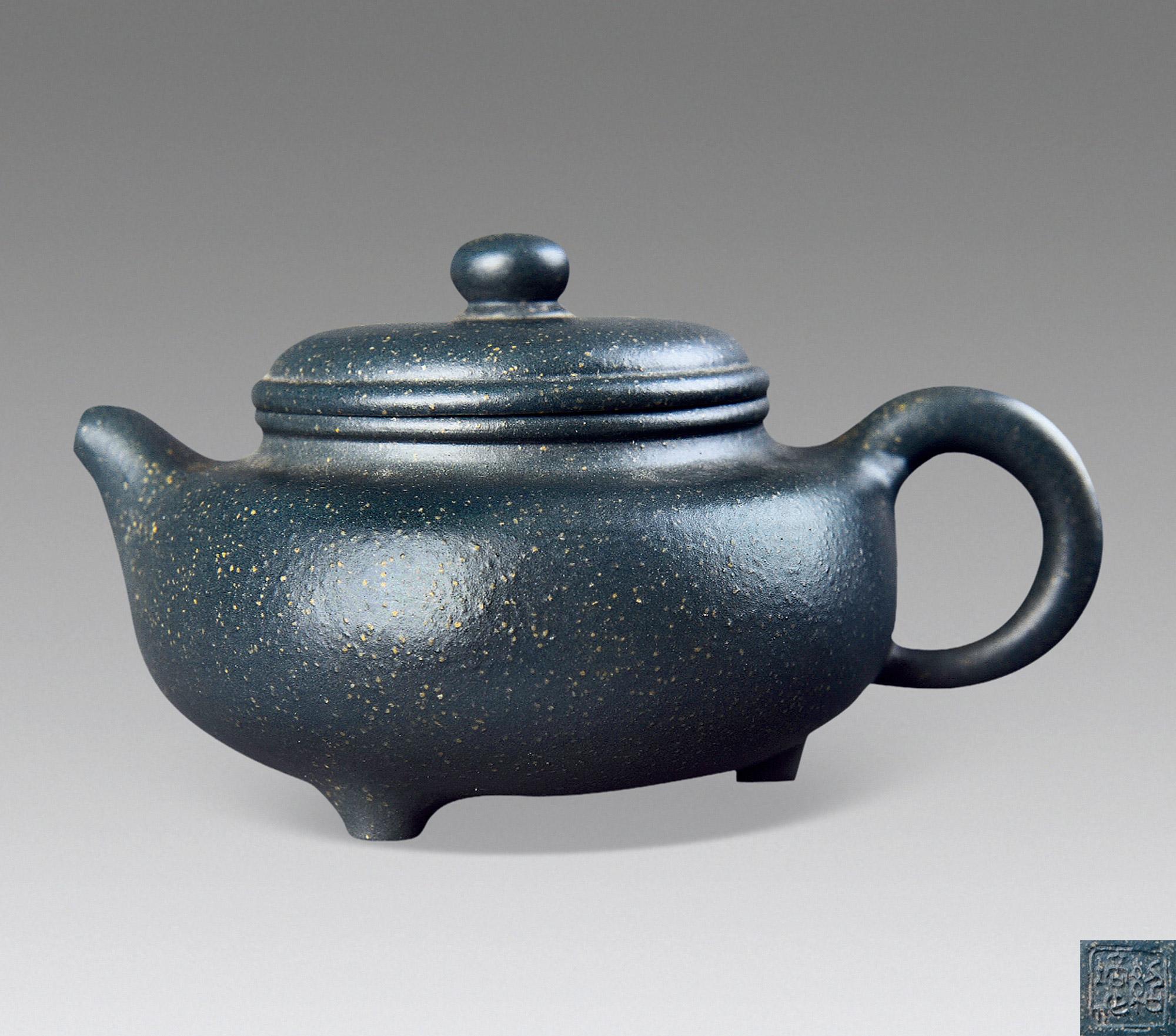 拍品信息拍品名称顾绍培 福泉三足壶拍品分类工艺品杂项>紫砂估价rmb