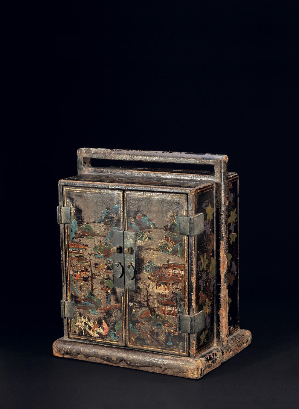 1033清康熙山水纹大漆提梁书箱