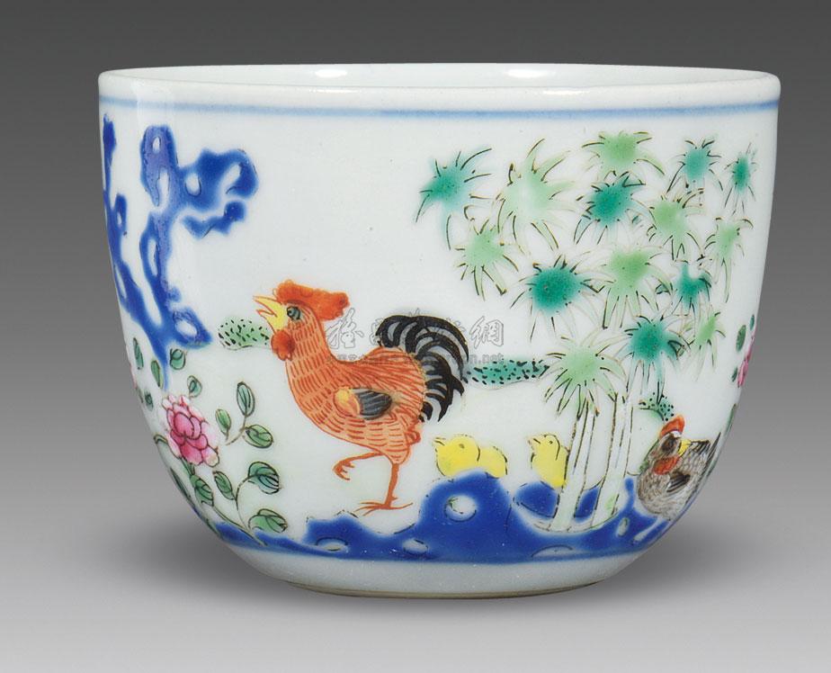 清乾隆 粉彩鸡缸杯