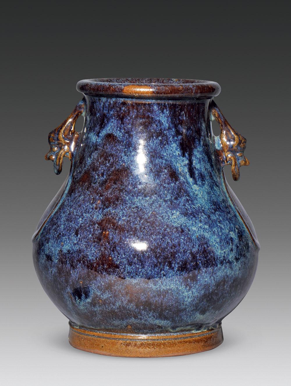 清 宜钧釉兽耳瓶