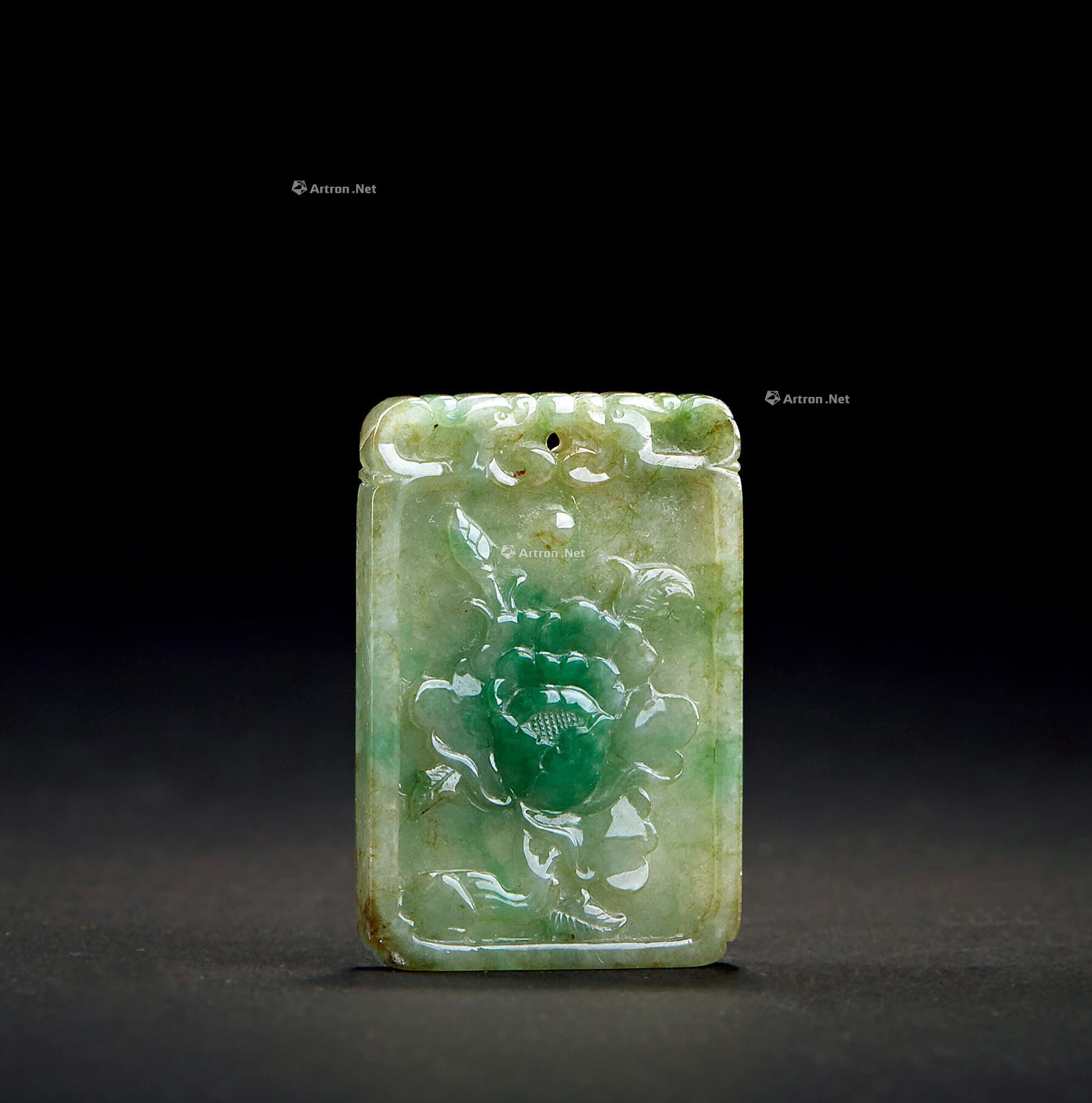 民国 翡翠花卉挂牌