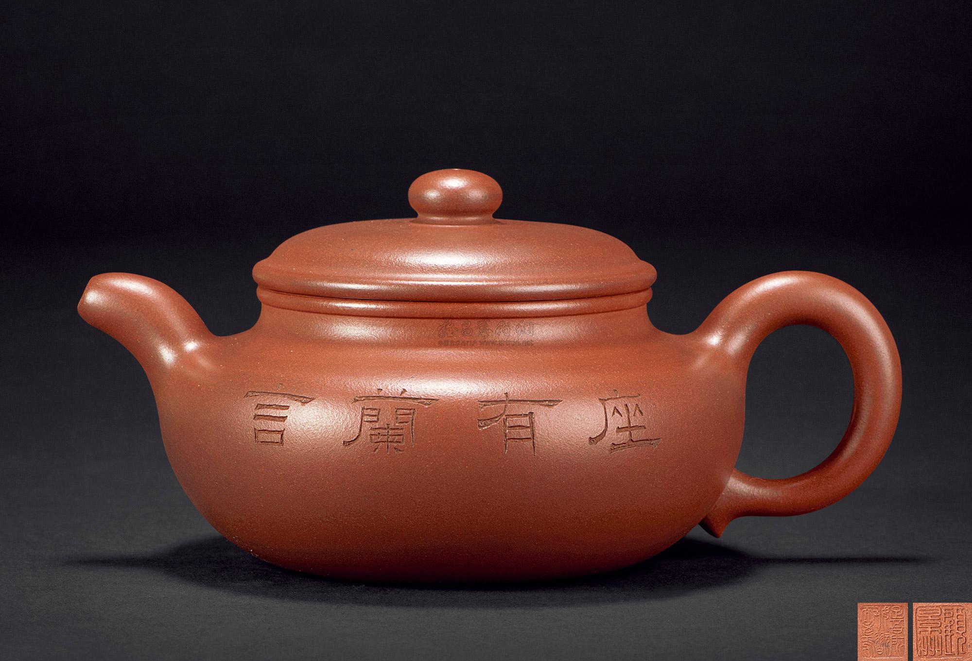 顾景舟制座有兰言壶