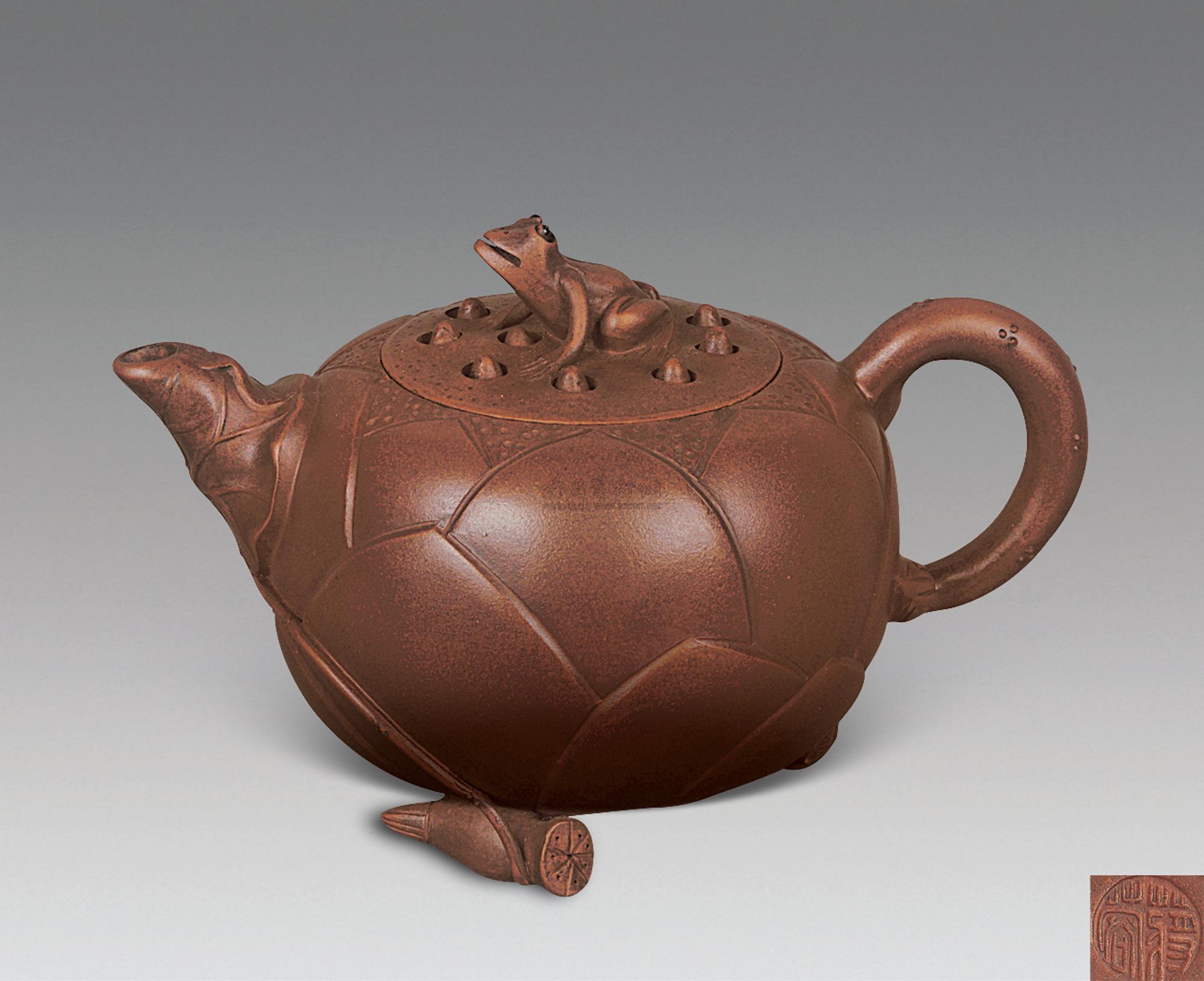品名称蒋蓉 青蛙莲花壶拍品分类工艺品杂项>紫砂尺寸16×10cm估价rmb