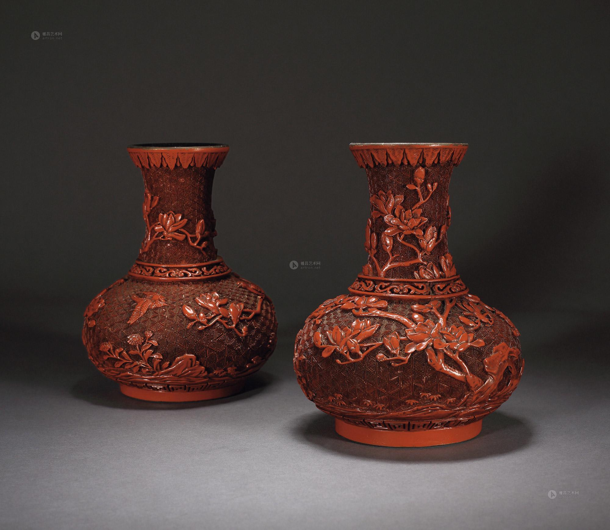 清 漆雕花鸟瓶 (一对)