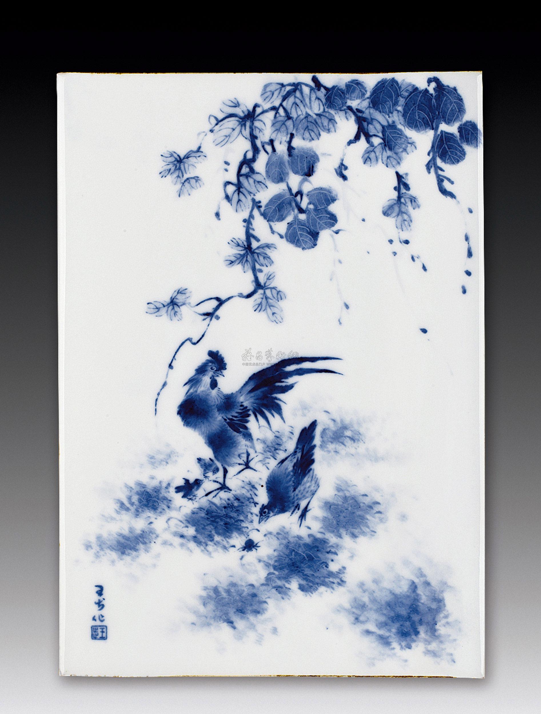 王步青花群鸡图瓷板