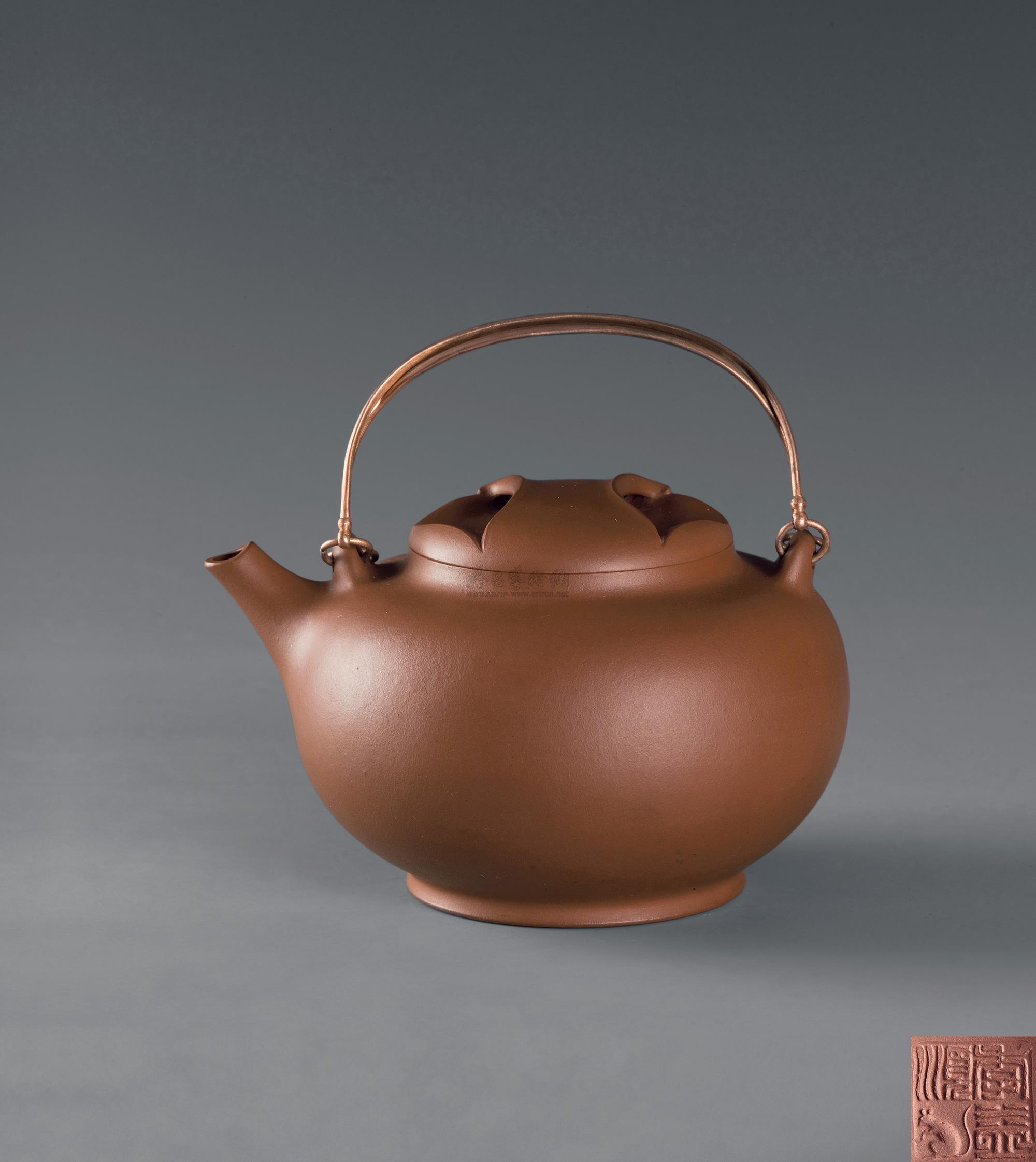 品信息拍品名称季益顺 扬眉吐气壶拍品分类工艺品杂项>紫砂尺寸高10cm