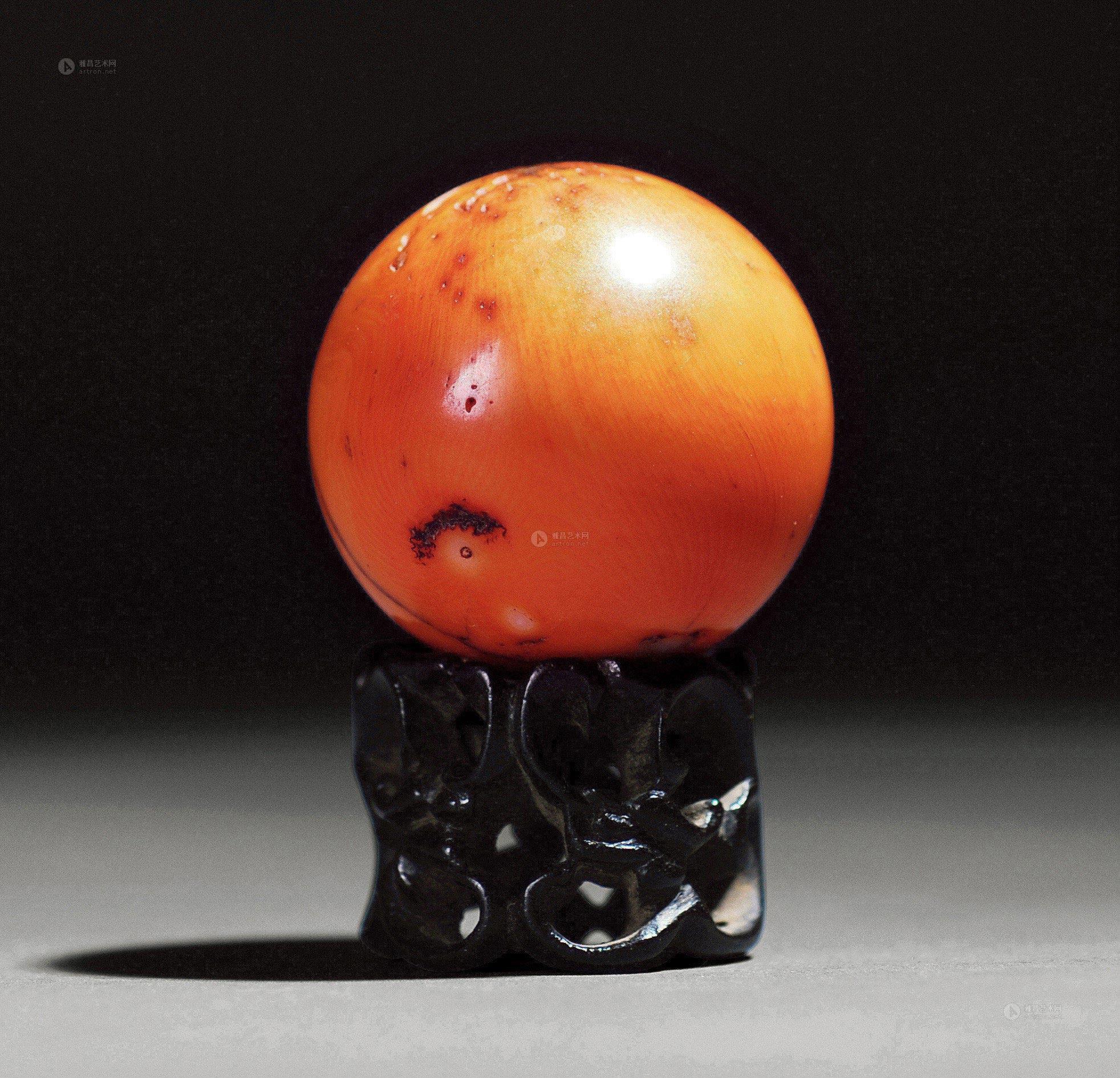 清代 红珊瑚官帽顶珠