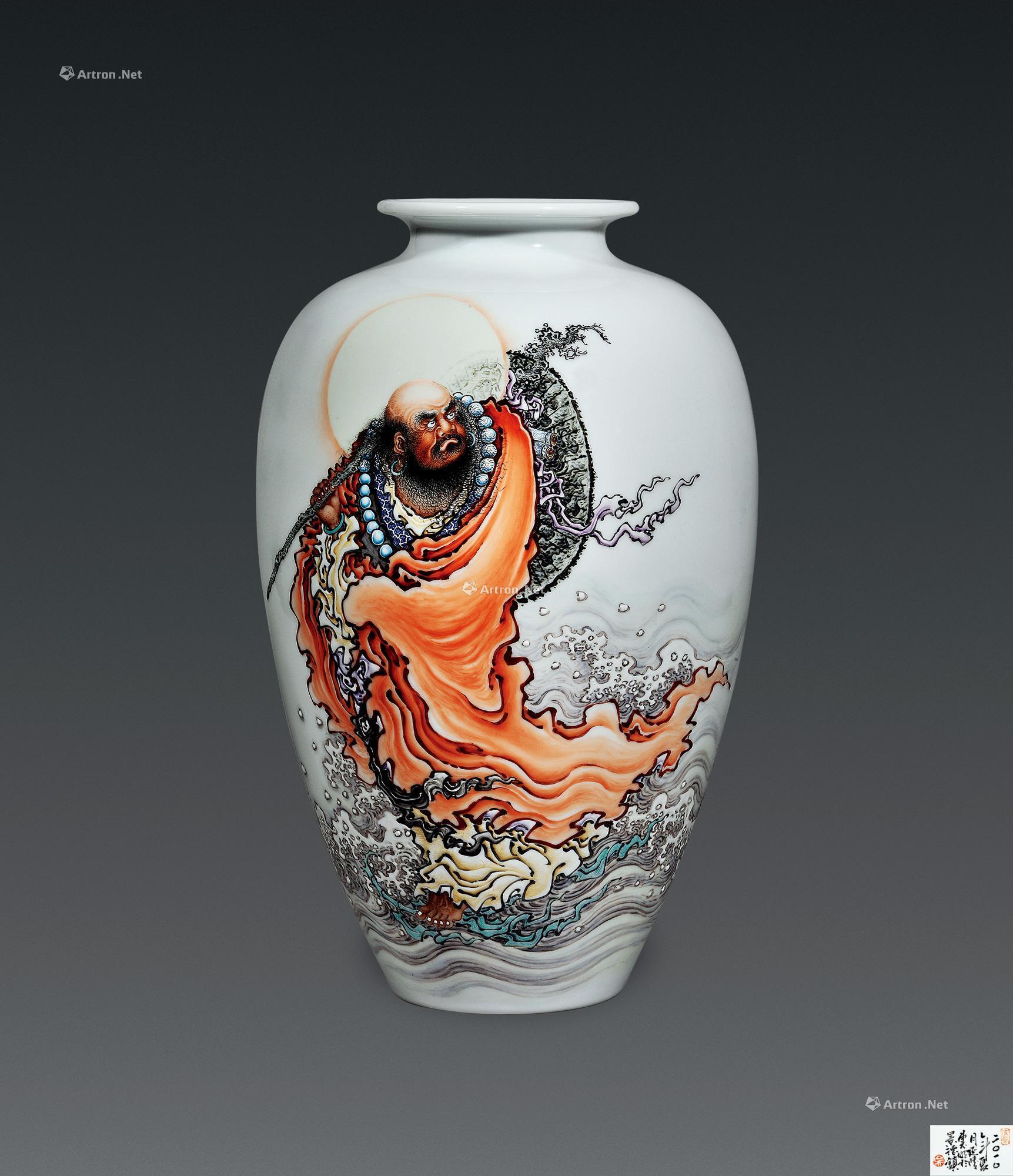 2010年(庚寅年) 吴惠明 达摩东渡61釉上彩瓷瓶