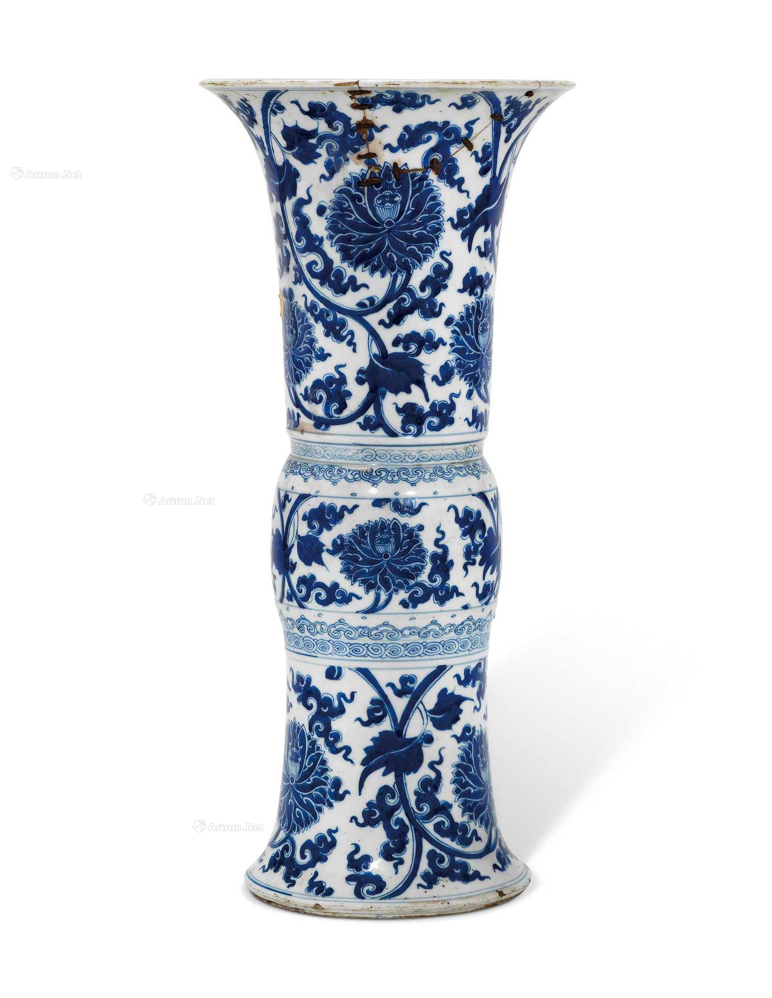 清康熙 青花莲纹花觚