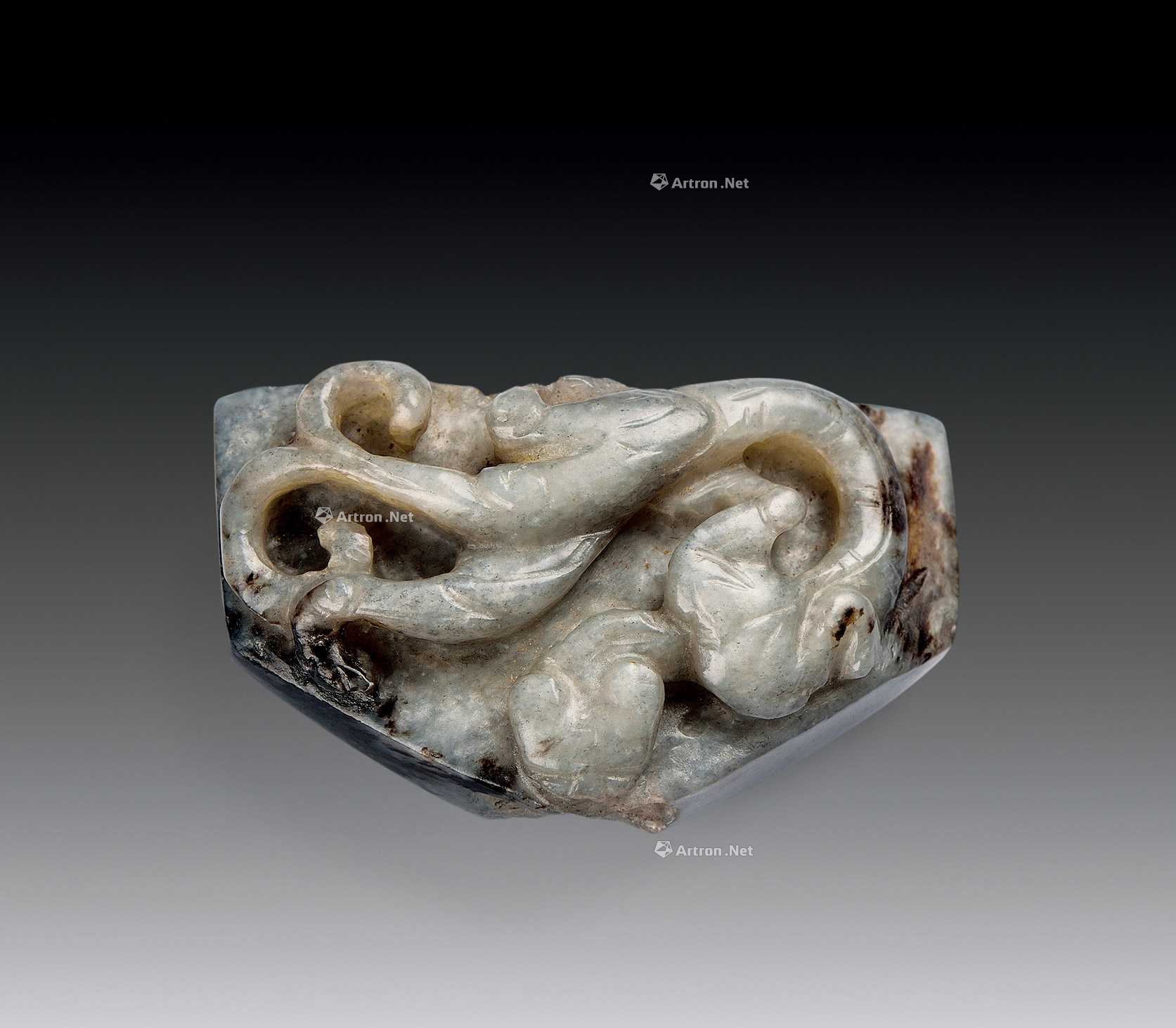 【预展中】lot0777 元 灰白玉浮雕 - 雅昌拍卖图录app