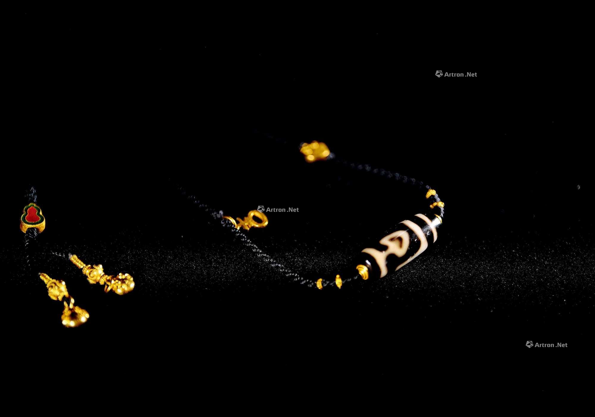 千年至纯双菩提叶天珠