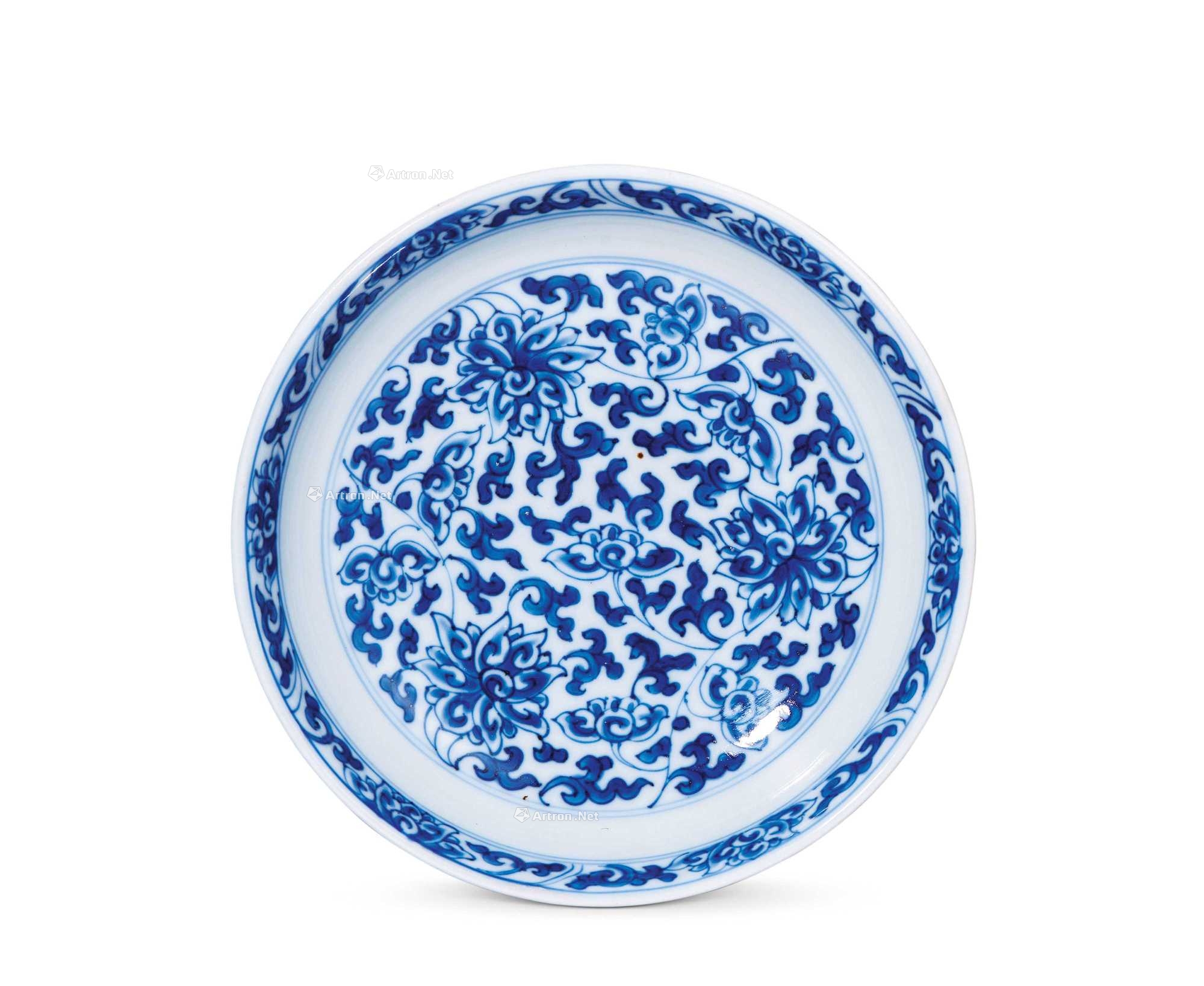 清康熙 青花缠枝莲纹盘