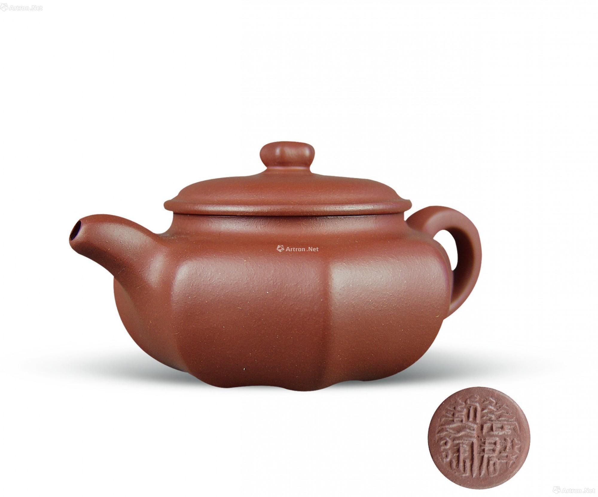 陆益群  八角壶